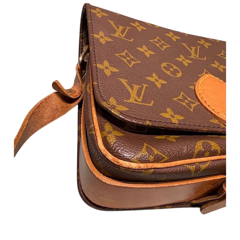 Louis Vuitton Monogram Cartouchiere MM Crossbody With COA - Picture 3 of 14